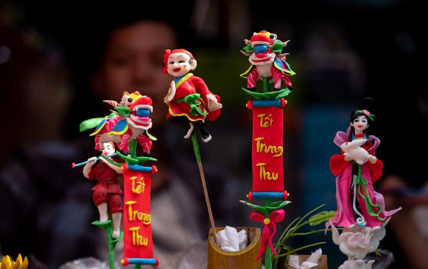 To he - traditional toy in vietnam